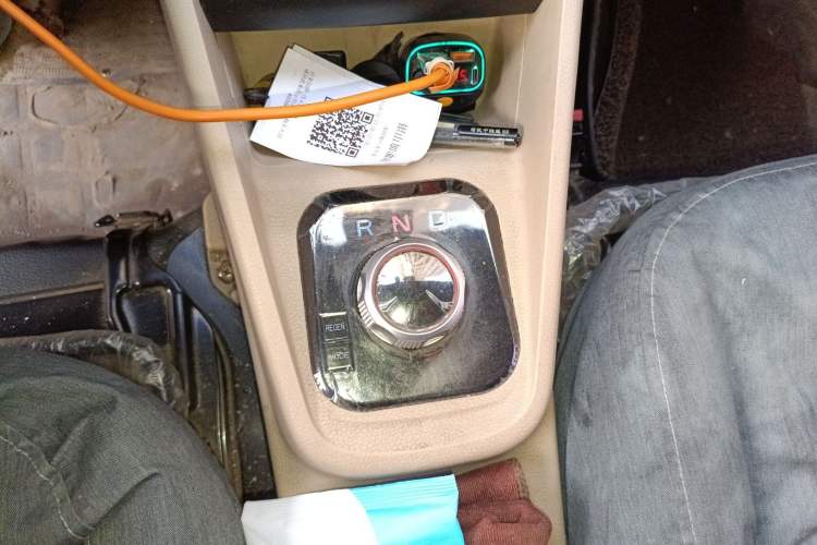 Used CHANGAN KUAYUE Xing V7 EV 2023 250km Dual-Door Smart Enjoyment Version 2 Seats Gear Lever