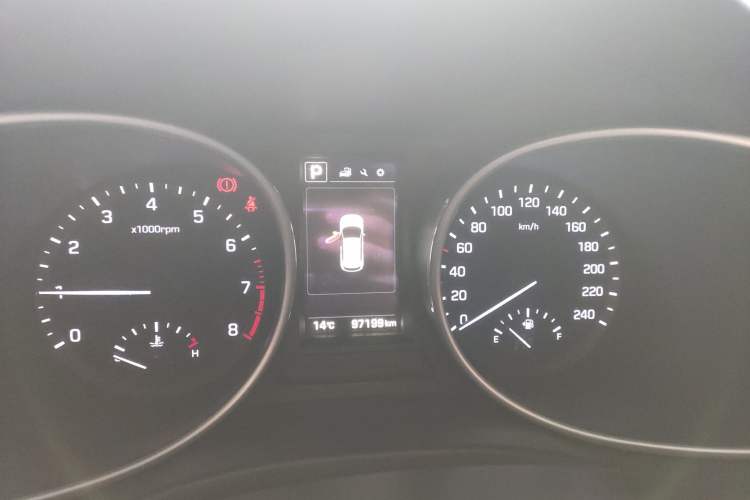 Used Hyundai Santa Fe 2017 2.0T Automatic All-Wheel Drive Smart 7-Seater