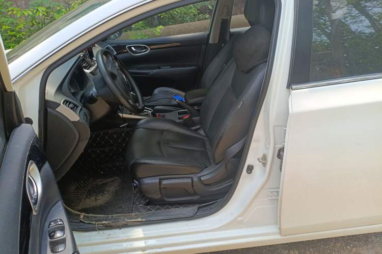 Used Nissan Sylphy 2019 1.6XV CVT Smart Connect Luxury Edition China VI Standard Left Front Seat