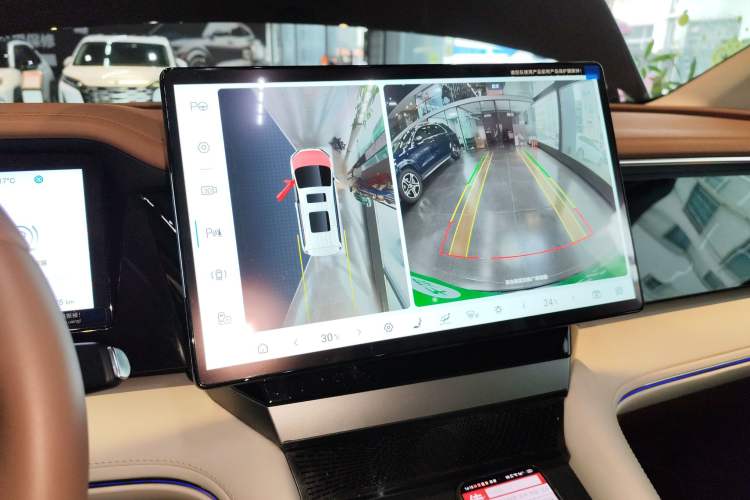 Used BYD Xia 2025 DM-i 1.5T 180km Beyond Edition