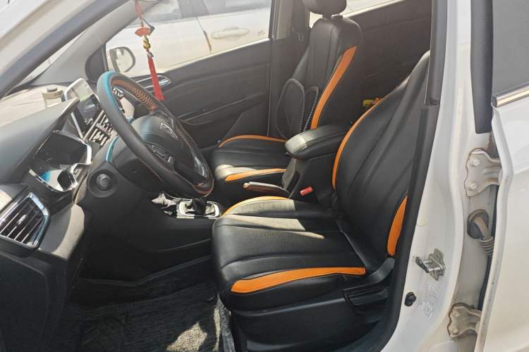 Used Baojun 310 2016 1.2L Manual Luxury Model Left Front Seat