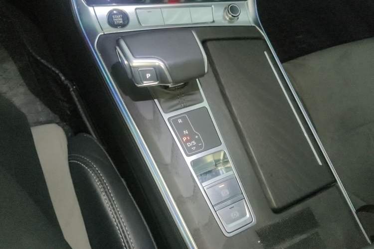 Used Audi A6L 2024 45 TFSI quattro Prestige Dynamic Edition
