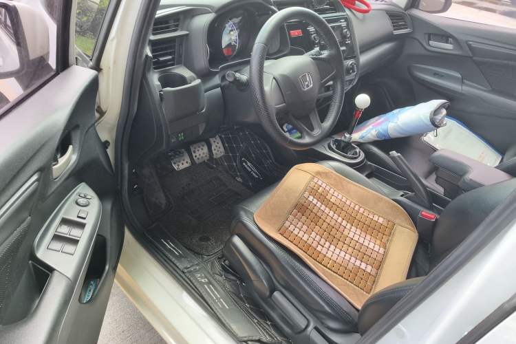 Used Honda Fit 2016 1.5L LX Manual Comfort Model
