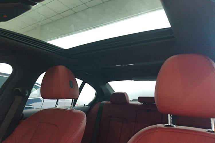 Used BMW 3 Series 2023 325i M Sport Night Edition Package
