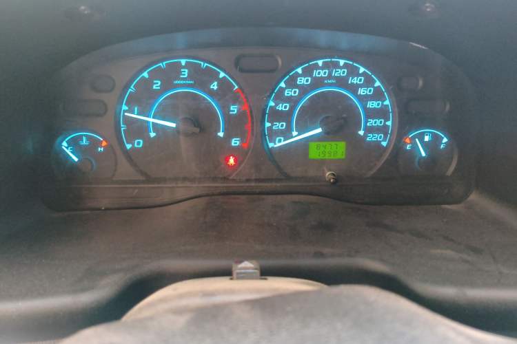 Used JMC Transit 2019 2.8T Commercial Version Short Wheelbase Mid-Roof 6-Seater China VI JX493