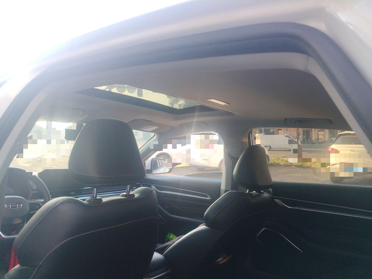 Geely Auto Emgrand 2022 4th Generation 1.5L CVT Luxury Model - Premium — снимка 18