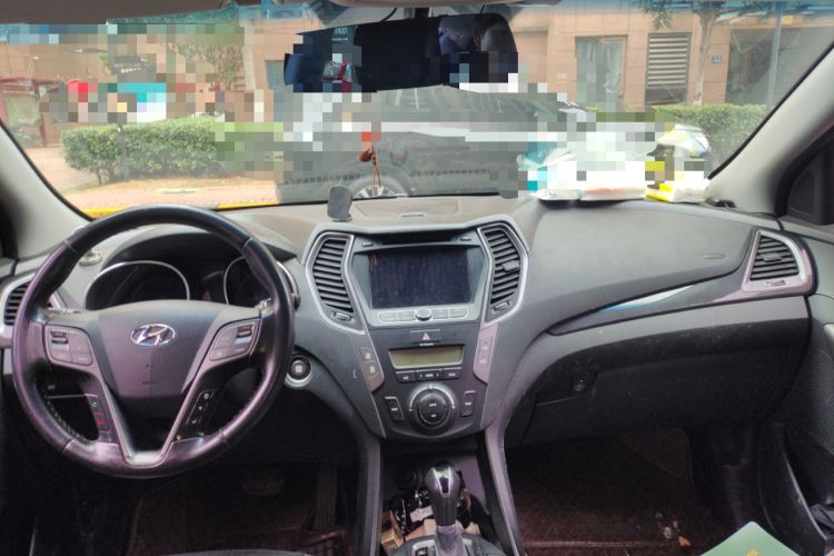 Used Hyundai Santa Fe 2013 2.4L Automatic Two-Wheel Drive Smart Version