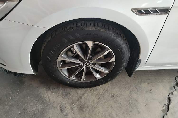 Used BYD Qin PLUS 2024 HONOR Edition DM-i 55KM Leading Model Exterior 4