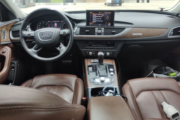 Used Audi A6L 2018 30th Anniversary Edition 45 TFSI quattro Luxury Model
