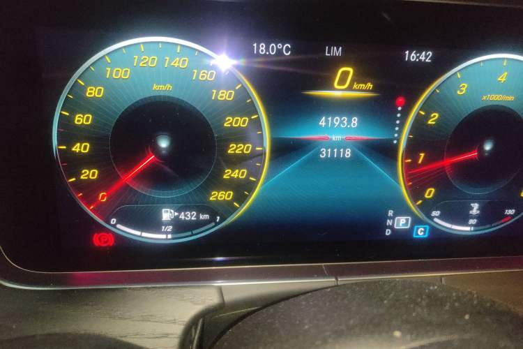 Used Mercedes-Benz E-Class 2021 Updated E 260 Fashion Sport Edition