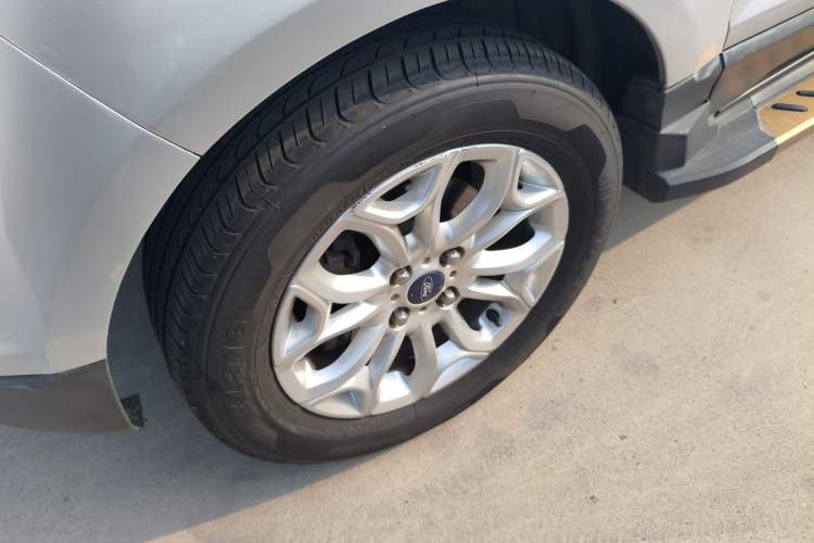 Used Ford EcoSport 2013 1.5L Automatic Fashion Model
