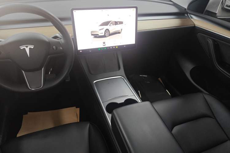 Used Tesla Model Y 2022 Rear-Wheel-Drive Version