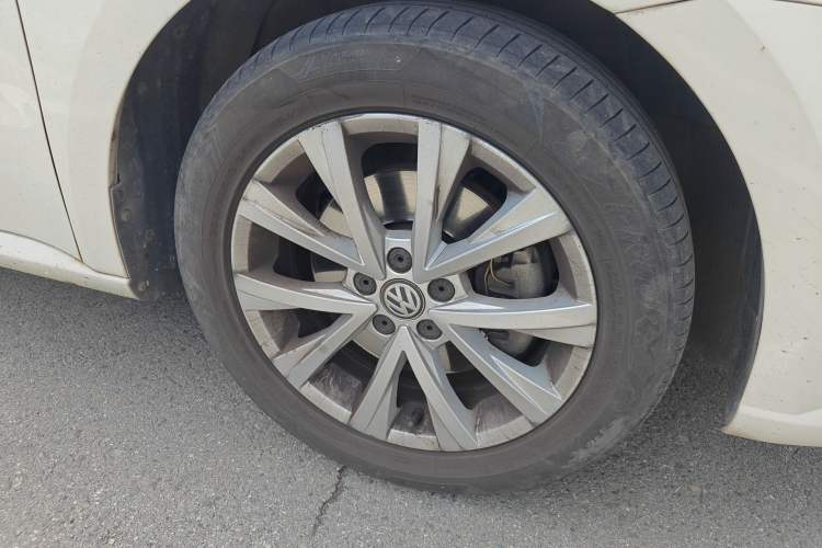 Used Volkswagen Lavida 2017 230TSI DSG Comfort Edition
