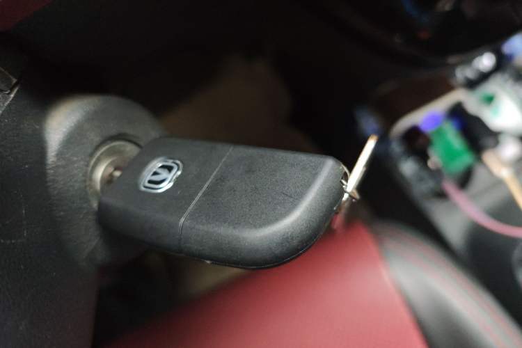 Used CHANGAN OSHAN Olisway 2015 X6 1.4L IMT Flagship Edition Vehicle Key