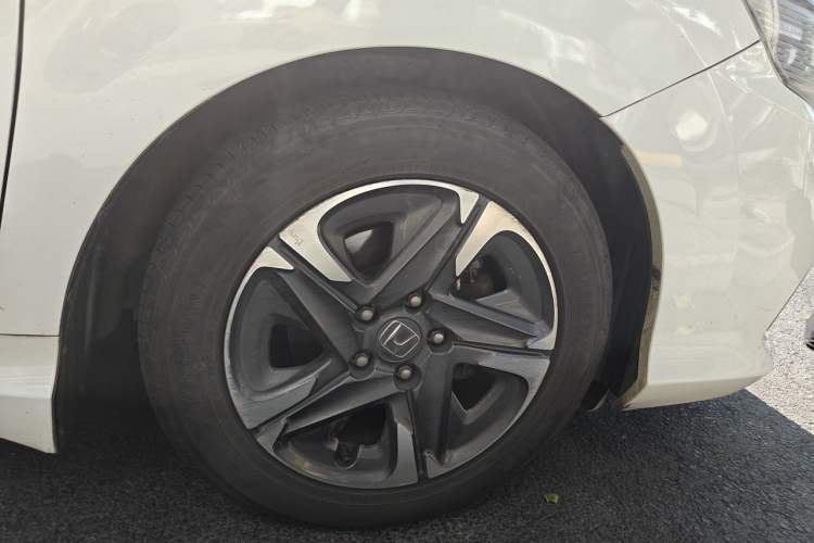 Used Honda Envix 2019 180TURBO CVT Prestige Edition China VI
