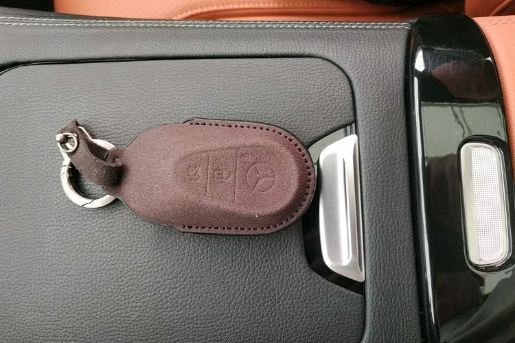 Used Mercedes-Benz GLC 2025 Refreshed GLC 300 L 4MATIC Dynamic Version 5 Seats Interior 1