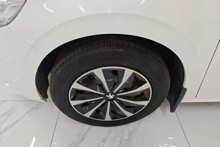 Used Peugeot 301 2016 1.6L Manual Comfort Edition