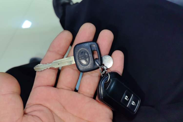 Used Toyota YARiS L Zhi Xuan 2021 X-Trail 1.5L CVT Luxury Edition
