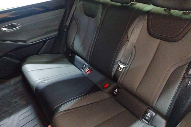 Used BYD Qin L 2025 EV 470KM Leading Edition Left Rear Seat