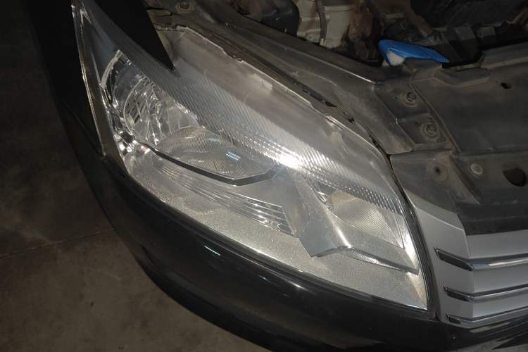 Used Volkswagen Santana 2013 1.6L Manual Comfort Edition
