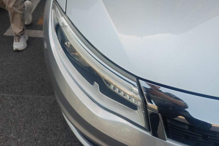 Used Qoros 3 2016 Sedan 1.6T Automatic ZhiZhen Model
