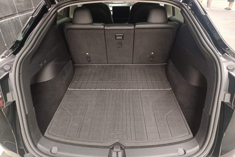 Used Tesla Model Y 2022 Revised Version Long-Range All-Wheel Drive