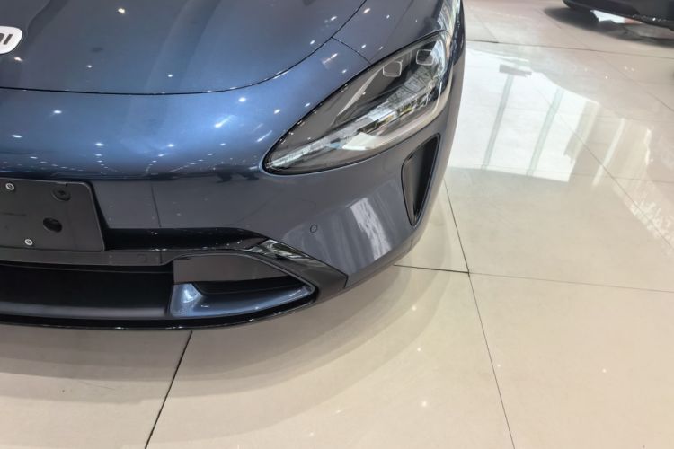 Used Xiaomi Auto SU7 2024 Four-Wheel Drive Ultra-Long Range Advanced Intelligent Driving Max Edition