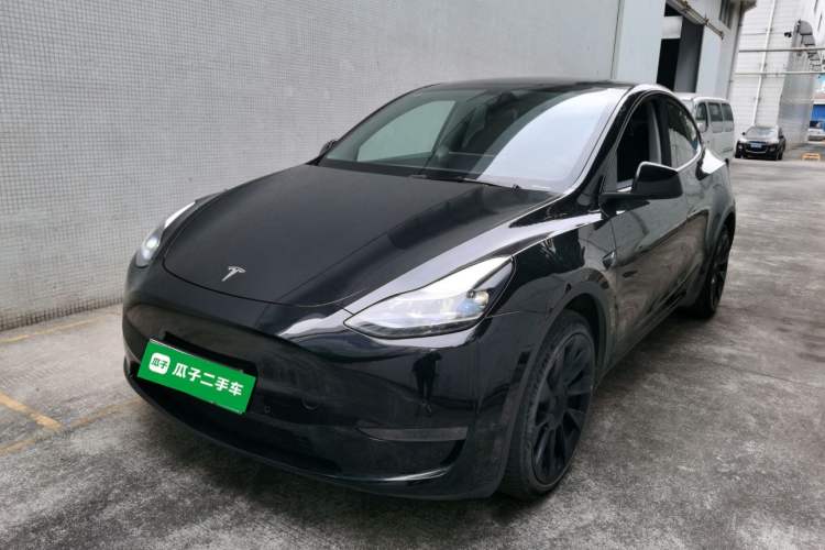 Used Tesla Model Y 2022 Long-Range All-Wheel-Drive Version
