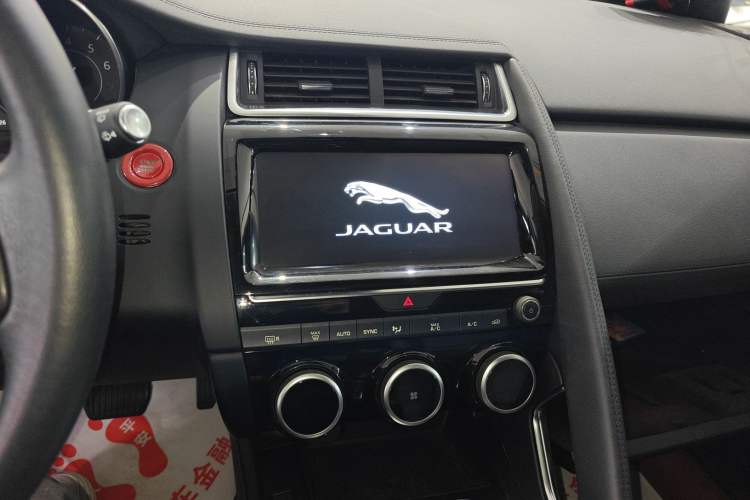 Used Jaguar E-PACE 2018 P200 S China VI Audio And AC Panel