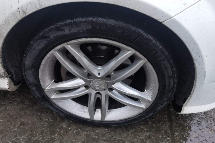 Used Mercedes-Benz C-Class 2013 C 260 Elegant Grand Edition
