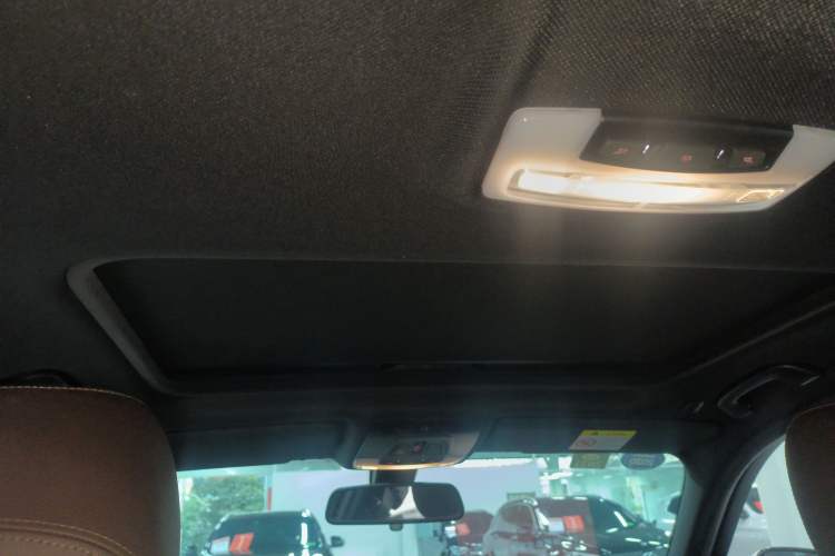 Used BMW 3 Series 2019 320i M Sport Package
