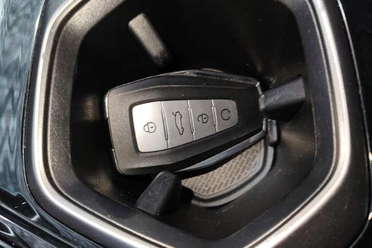 Used Geely Auto FX11 2023 1.5TD DCT Prestige Edition