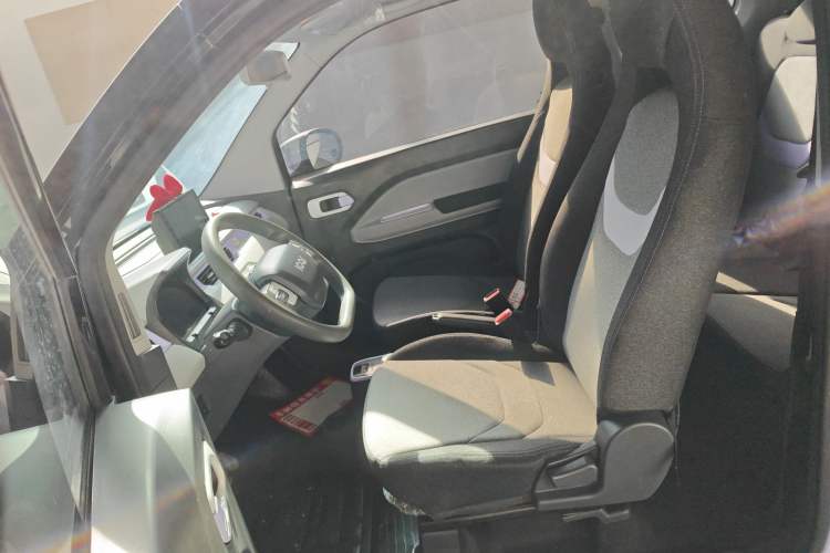 Used Chery QQ Ice Cream 2022 170km Sundae Phosphate Lithium-Ion