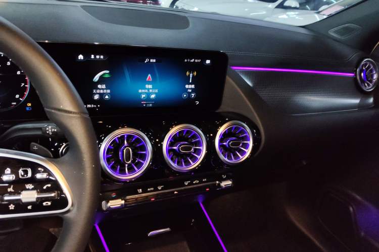 Used Mercedes-Benz GLA 2022 Facelifted GLA 200 Audio And AC Panel