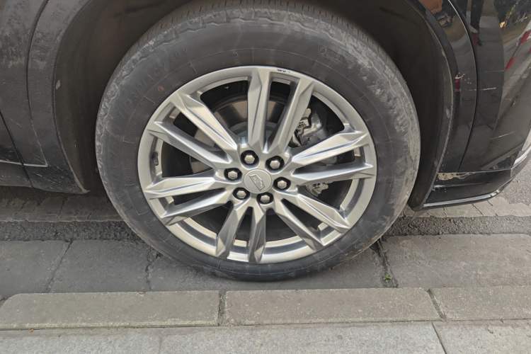 Used Cadillac XT6 2022 2.0T Six-Seater Four-Wheel Drive Luxury Version