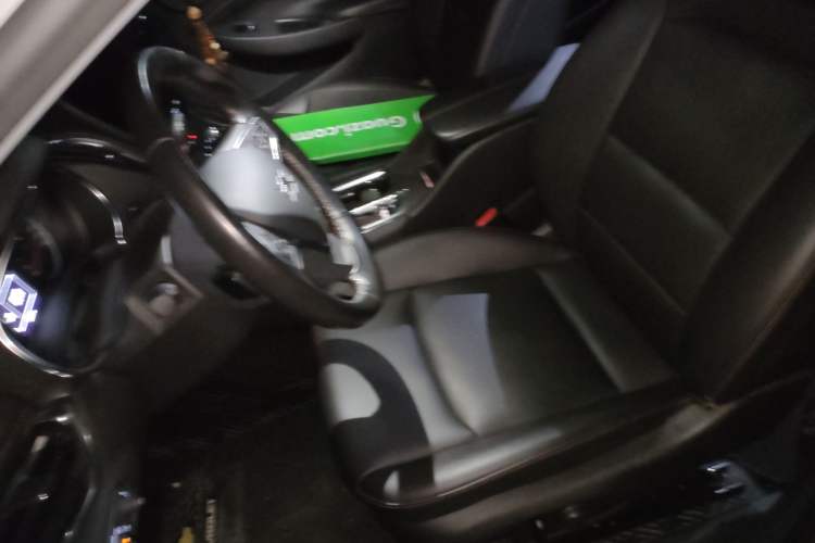 Used Chevrolet Malibu XL 2022 Redline 550T Automatic Sport Edition Left Front Seat