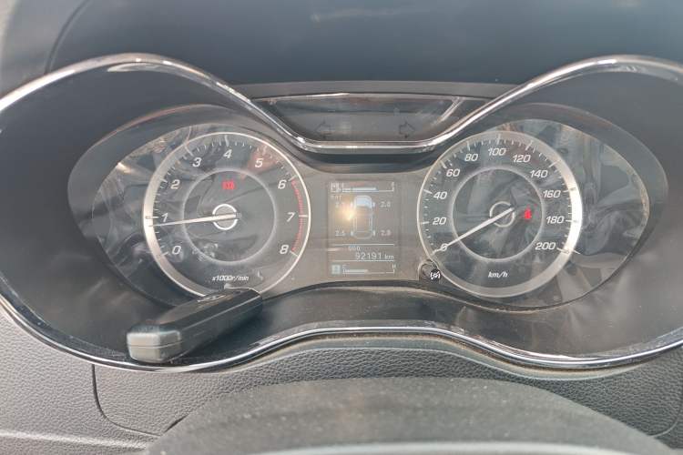 Used Baojun 560 2015 1.8L manual luxury version