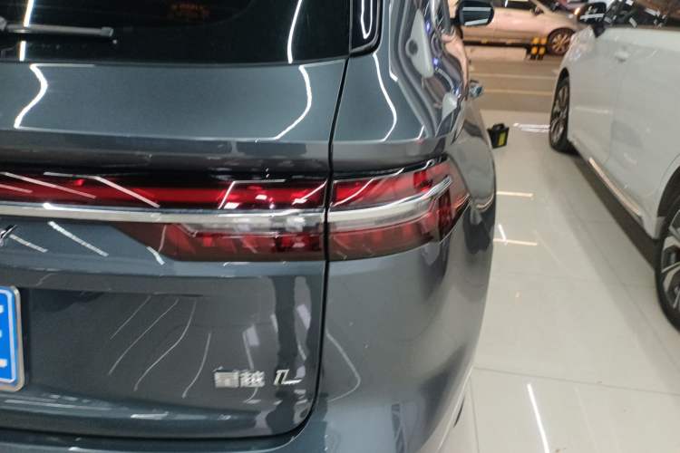 Used Geely Auto Monjaro L 2024 2.0TD High-Power Automatic Two-Wheel Drive Yunqi Version
