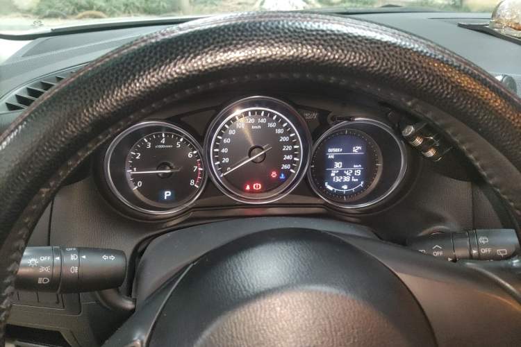 Used Mazda CX-5 2014 2.0L Automatic Two-Wheel Drive Urban Version
