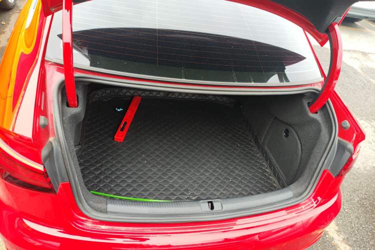 Used Audi A3 2019 Limousine 35 TFSI Fashion Edition China VI Emission Standard Trunk