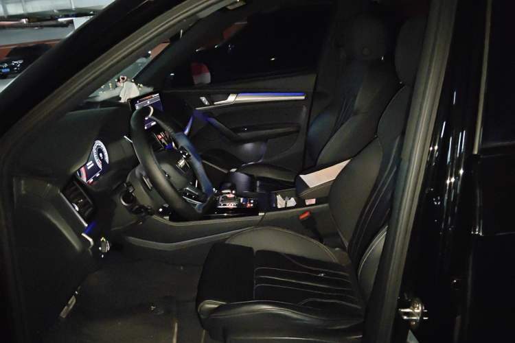 Used Audi Q5L 2023 40T Luxury Dynamic Model