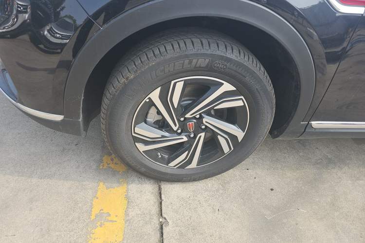 Used Hongqi HS5 2022 Revised Version 2.0T Smart Connect Flagship Edition
