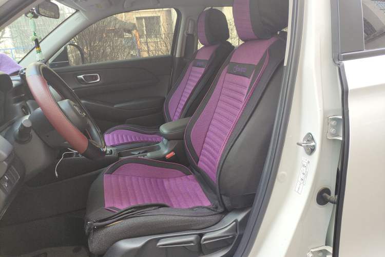 Used Honda Vezel 2023 1.5L CVT Elite Edition
