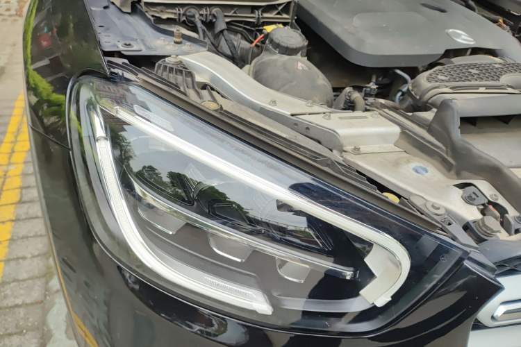 Used Mercedes-Benz GLC 2020 GLC 260 L 4MATIC Dynamic Model
