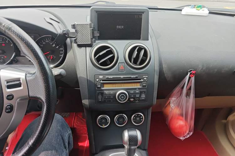 Used Nissan Qashqai 2012 2.0 XV LE CVT 2WD
