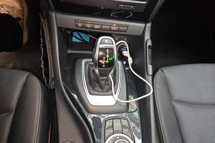 Used BMW X1 2015 sDrive18i Leading Edition
