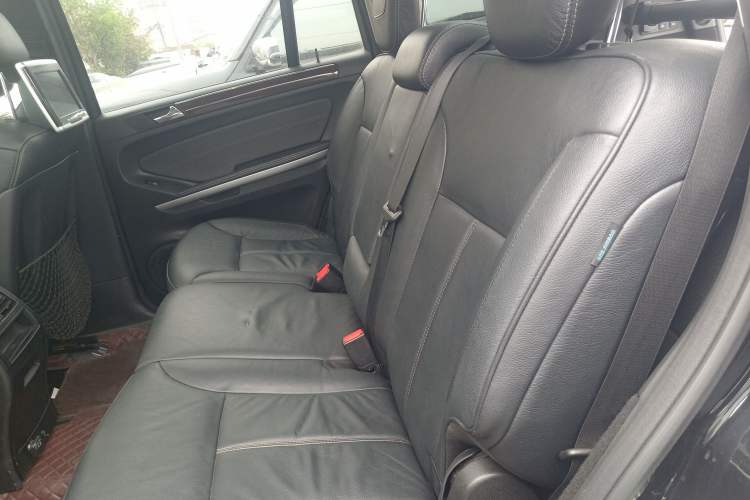Used Mercedes-Benz GL-Class  Left Rear Seat