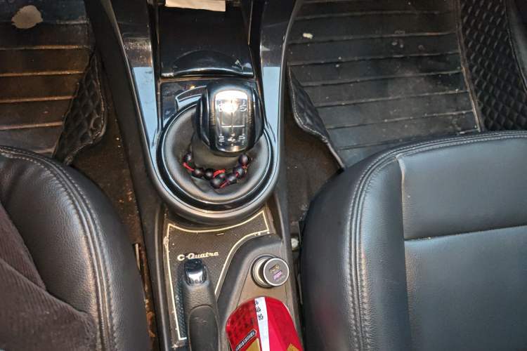 Used Citroen C-Quatre 2013 Sedan 1.6L Manual Enjoyment Model Gear Lever