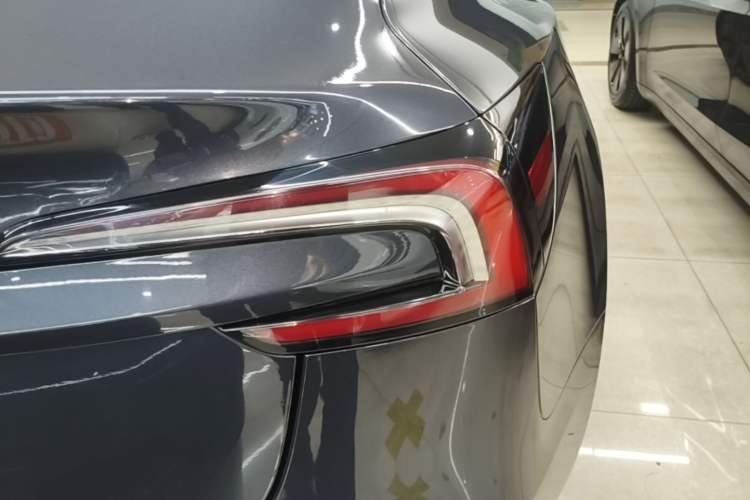 Used Tesla Model 3 2023 Rear-Wheel-Drive Version
