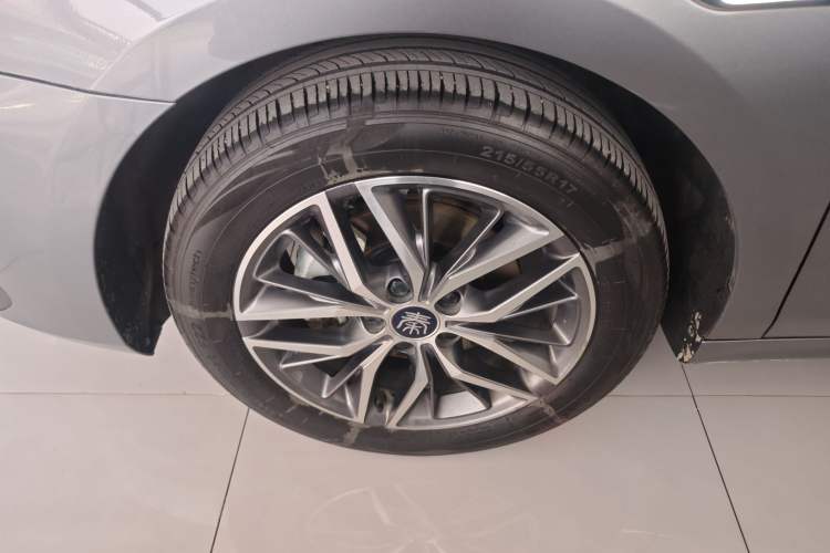 Used BYD Qin PLUS 2024 Honor Edition EV 420KM Leading Model